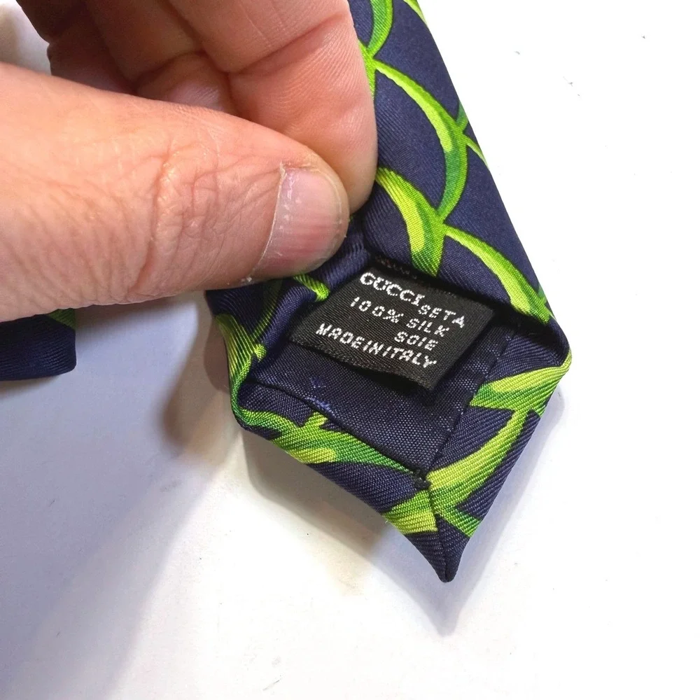 Gucci Mens Silk Tie Navy Blue Green Lime Geometric Scale Print Made in Italy